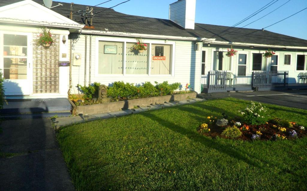 Hillcrest Motel Saint John Exterior photo